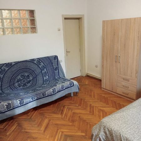 Ferienwohnung Romana City Center Studio Bukarest Exterior foto